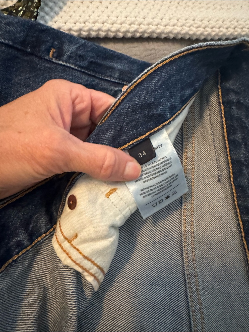 Citizens Of Humanity Dark Indigo Straight Jeans - Picture 4 of 5